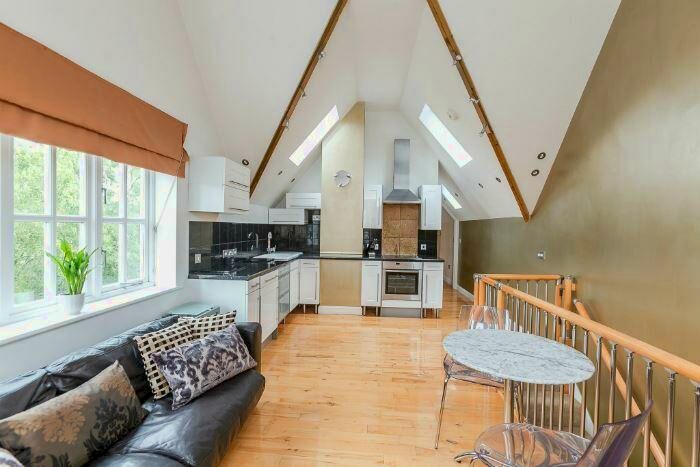 1 Bedroom Flat To Rent In Skyelights, Compton Way, Witney, OX28