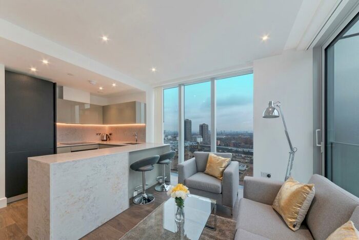 1 Bedroom Flat To Rent In Stable Walk, Goodman's Fields, Aldgate, London, E1