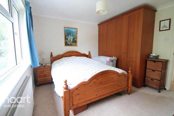 1 Bedroom Terraced House To Rent In Warren Road, Guildford, GU1
