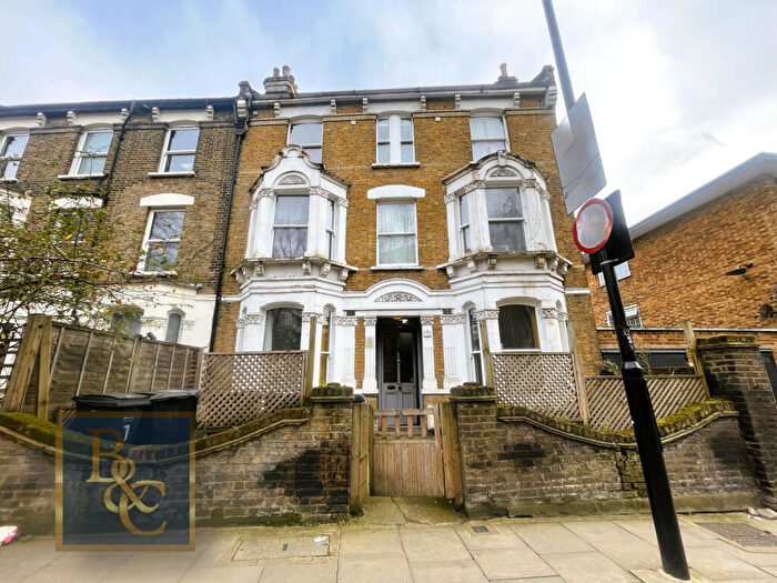 Studio For Sale In Agar Grove, Camden, NW1