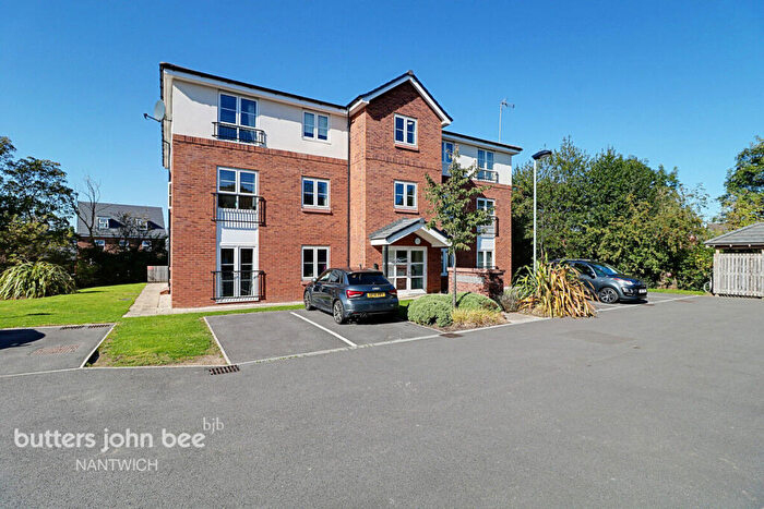 1 Bedroom Apartment For Sale In Arrowhead Close, Nantwich, CW5