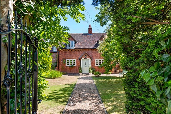 4 Bedroom Detached House For Sale In Spring Lane, Hockley Heath, Solihull, B94