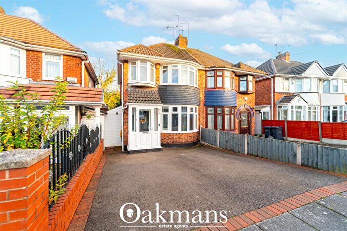 3 Bedroom Semi-Detached House For Sale In Ryde Park Road, Rednal, Birmingham, B45