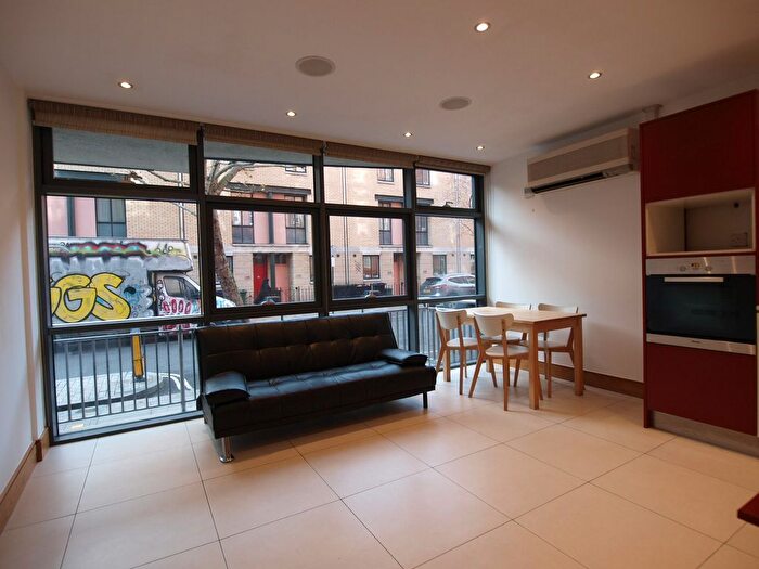 2 Bedroom Flat To Rent In Arlington Road, Camden, NW1