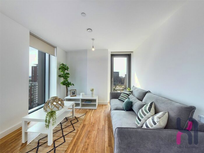 2 Bedroom Flat To Rent In Media City, Michigan Point Tower D, Michigan Avenue, Salford, M50