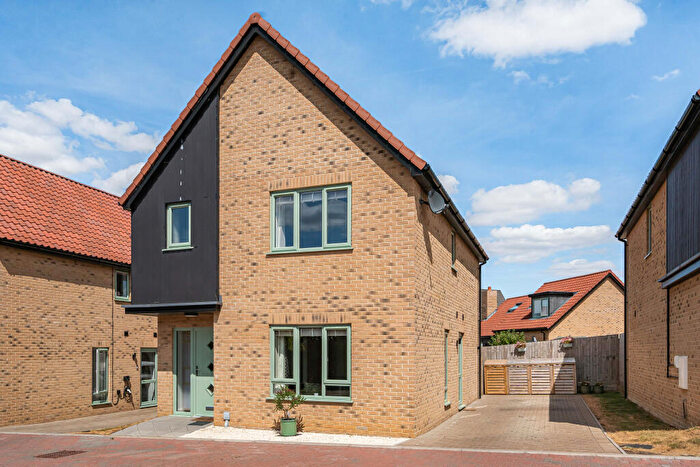 3 Bedroom House For Sale In Ovins Rise, Haddenham, Ely, Cambridgeshire, CB6