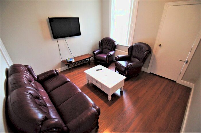 4 Bedroom Terraced House To Rent In Monks Road, Coventry, CV1