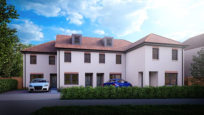 3 Bedroom End Of Terrace House For Sale In The Glade, Croydon, CR0