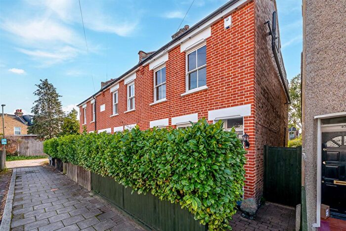 3 Bedroom End Of Terrace House For Sale In Bromley Crescent, Shortlands, Bromley, BR2