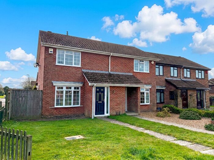 2 Bedroom End Of Terrace House For Sale In Timberley Close, Holbury, SO45