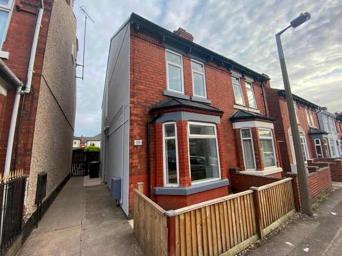 3 Bedroom Property To Rent In Oxford Street, Kirkby-In-Ashfield, Nottingham, NG17