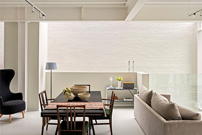 4 Bedroom Link Detached House For Sale In Netherhall Gardens, Hampstead, London, NW3