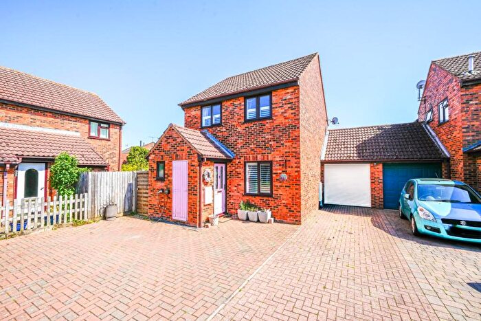 3 Bedroom Detached House For Sale In Nan Aires, Wingrave, Aylesbury, HP22