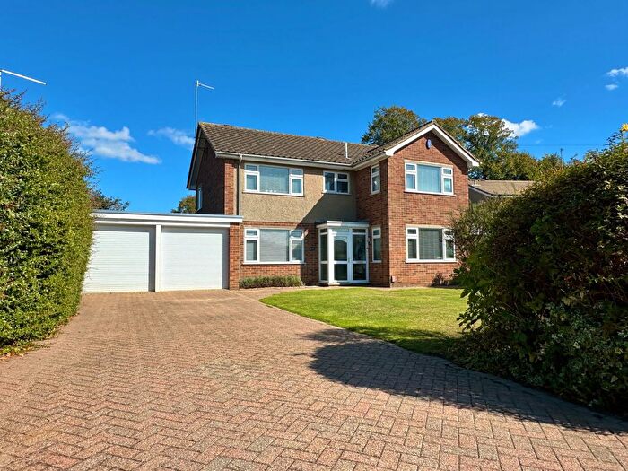 4 Bedroom Detached House For Sale In Rushmere Crescent, Rushmere, NN1