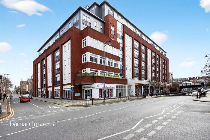 1 Bedroom Apartment For Sale In Manor Road, Wallington, SM6