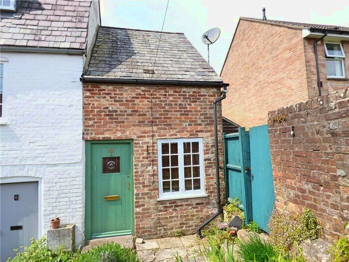 1 Bedroom End Of Terrace House To Rent In Greenings Court, High East Street, Dorchester, DT1