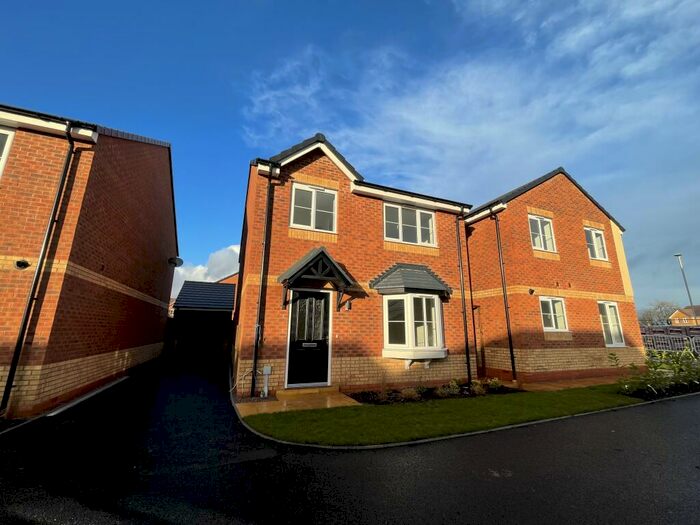 4 Bedroom Detached House To Rent In Winnow Avenue, Stafford, ST16