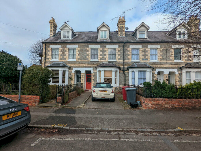5 Bedroom Terraced House To Rent In Junction Road, Reading, Berkshire, RG1