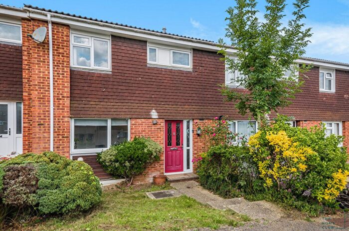 4 Bedroom Terraced House To Rent In Park Barn Drive, Guildford, GU2