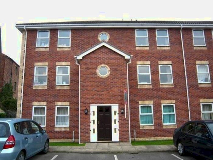 2 Bedroom Flat To Rent In Barbican Mews, York, YO10