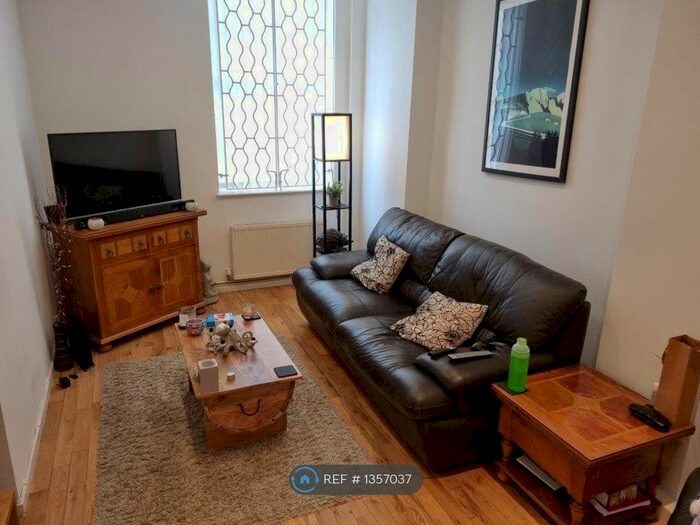 2 Bedroom Flat To Rent In Norfolk Street, Sunderland, SR1