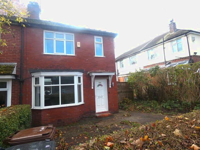 3 Bedroom Semi-Detached House To Rent In Sandy Lane, Prestwich, M25