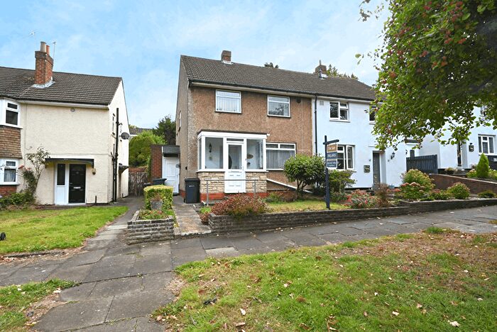 2 Bedroom Semi-Detached House For Sale In Offmoor Road, Bartley Green, B32