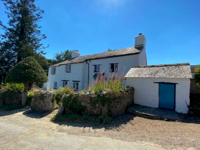 3 Bedroom Detached House To Rent In Addicroft, PL14