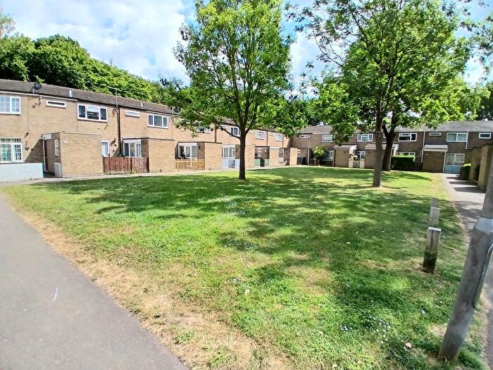 3 Bedroom Property To Rent In Exeter Close, Stevenage, SG1