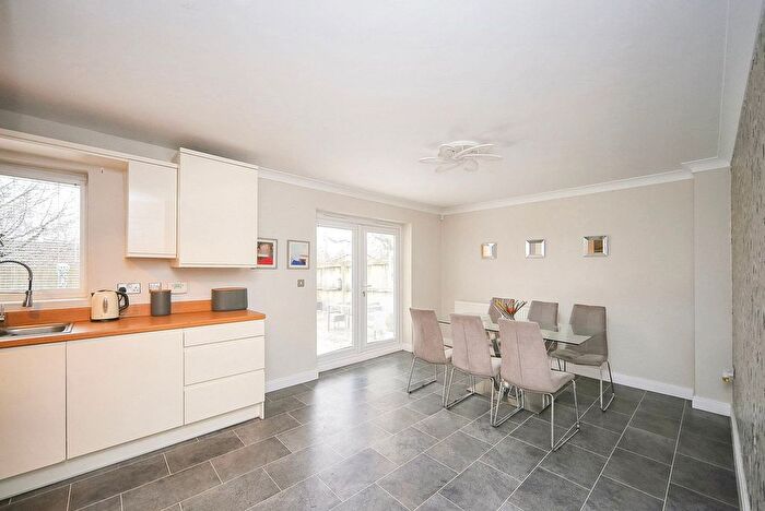 4 Bedroom Detached House For Sale In Meadow Brook, Wigan, WN5