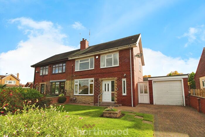 3 Bedroom Semi Detached House For Sale In Thorn Garth, Bentley, Doncaster, DN5