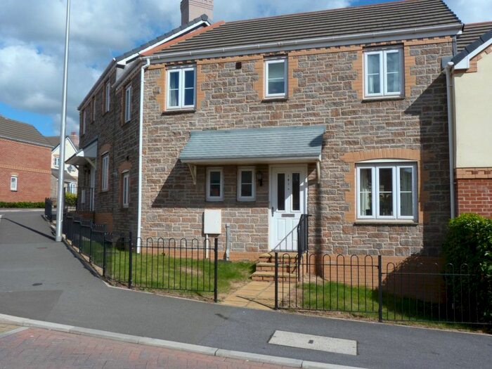 3 Bedroom Terraced House To Rent In Head Weir Road, Cullompton, EX15