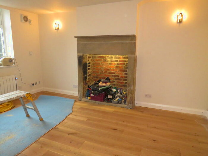 1 Bedroom Flat To Rent In Robert Street North, Halifax, HX3