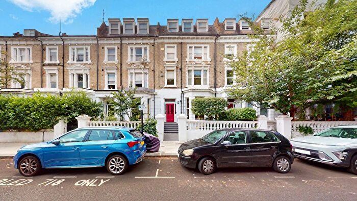 1 Bedroom Flat To Rent In Elsham Road, London, W14