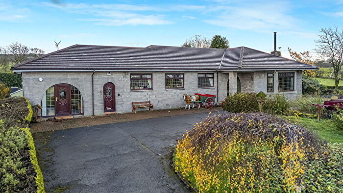 3 Bedroom Detached Bungalow For Sale In Hall Of Kype Farm, Sandford, Strathaven, ML10