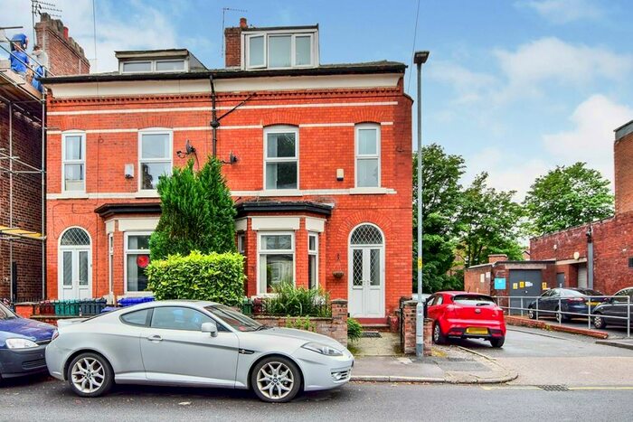 5 Bedroom Semi-Detached House To Rent In Brundretts Road, Chorlton, Manchester, M21