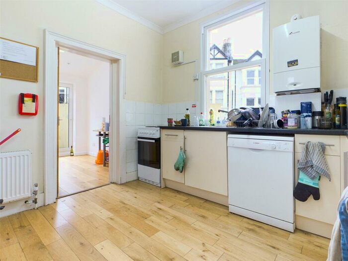 6 Bedroom Terraced House To Rent In Hartington Road, Brighton, BN2