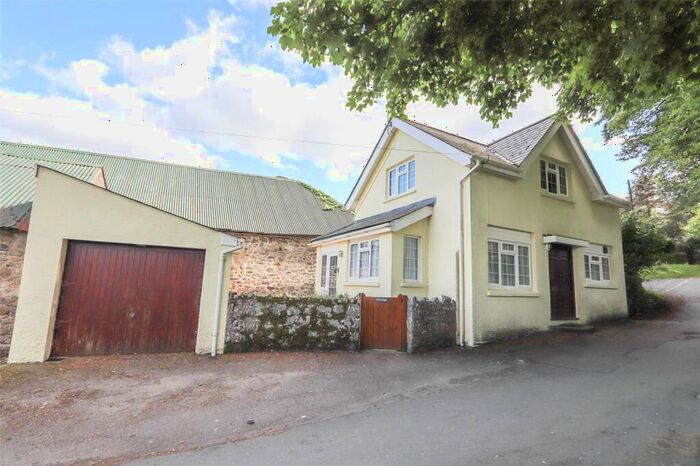 2 Bedroom Detached House For Sale In Belstone, Okehampton, EX20