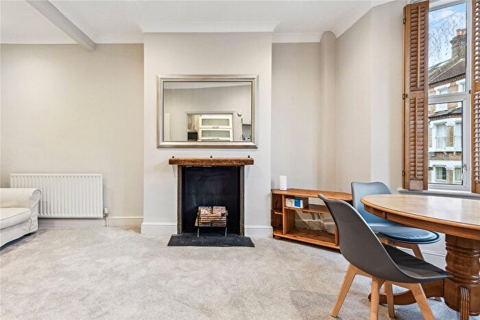 1 Bedroom Flat To Rent In St. Luke's Avenue, London, SW4