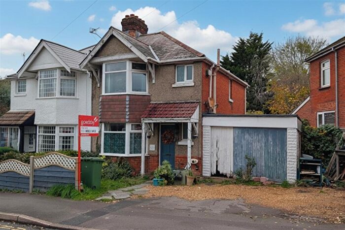 3 Bedroom Semi Detached House For Sale In Bitterne Park, SO18