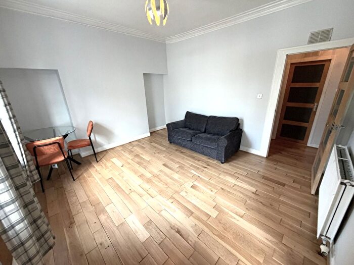 1 Bedroom Flat To Rent In George Street, City Centre, Aberdeen, AB25