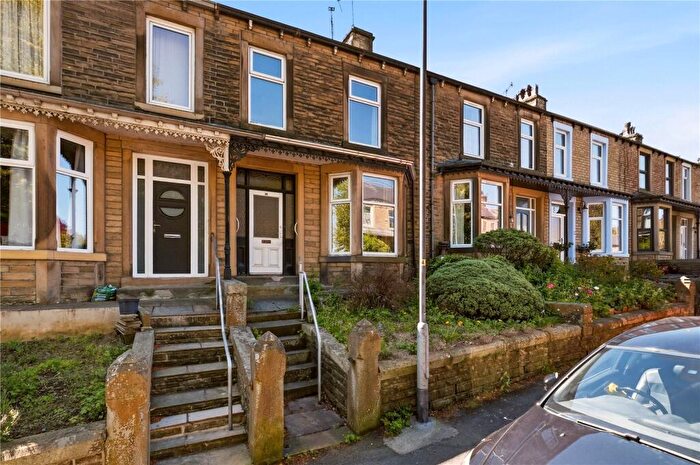 3 Bedroom Terraced House For Sale In School Lane, Earby, Lancashire, BB18