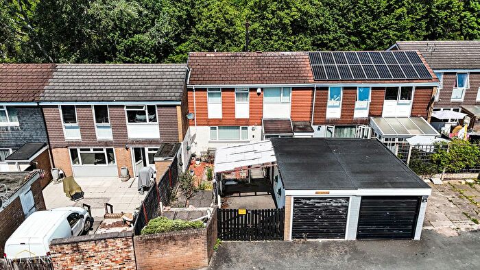 3 Bedroom Terraced House For Sale In Hamble, Tamworth, Staffordshire, B77
