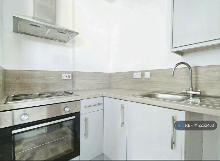 1 Bedroom Flat To Rent In Mendip Manor, Weston-Super-Mare, BS23