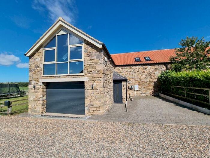 5 Bedroom Barn Conversion For Sale In West Thorn Farm, Kirkley, NE20