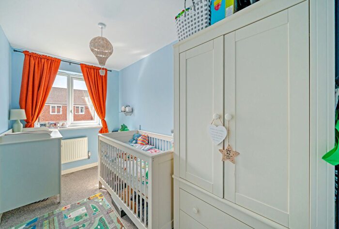 3 Bedroom End Of Terrace House For Sale In Dawkes Road, Longford, Gloucester, Gloucestershire, GL2