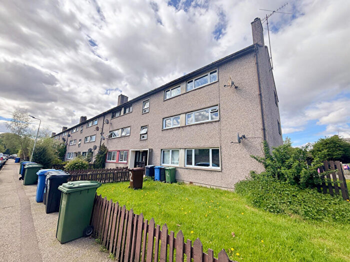 2 Bedroom Flat For Sale In Springfield Gardens, Inverness, IV3