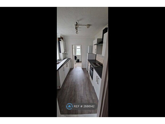 3 Bedroom End Terrace House To Rent In Evelyn Road, Maidstone, ME16