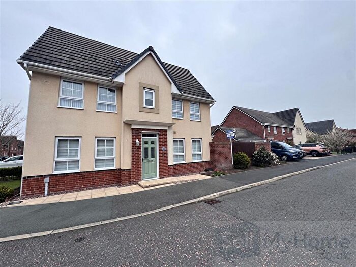 3 Bedroom Terraced House For Sale In Hawthorn Drive, Thornton-Cleveleys, FY5