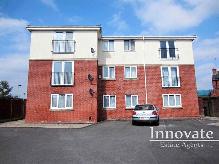 2 Bedroom Flat To Rent In Acorn House, Cockshed Lane, Halesowen, B62